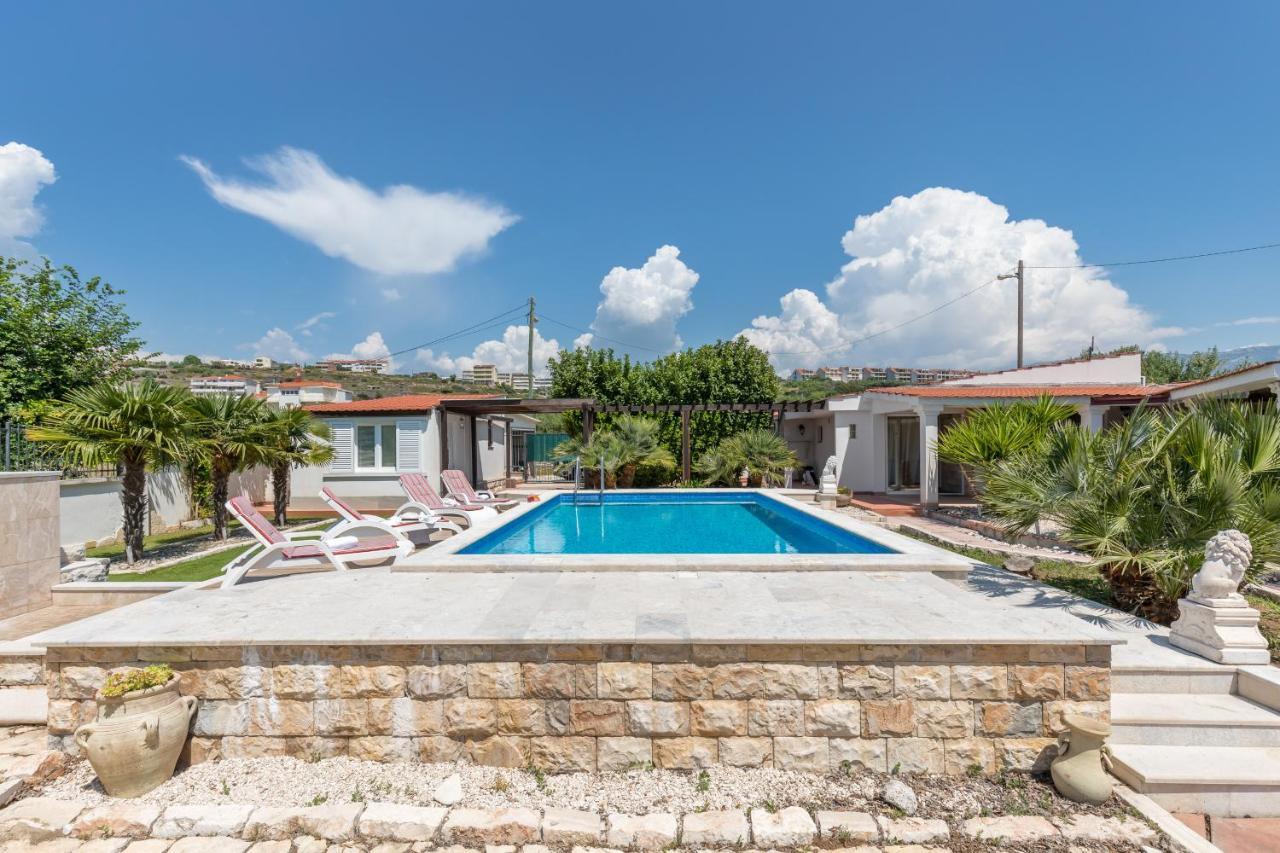 Holiday Home Split Exterior photo